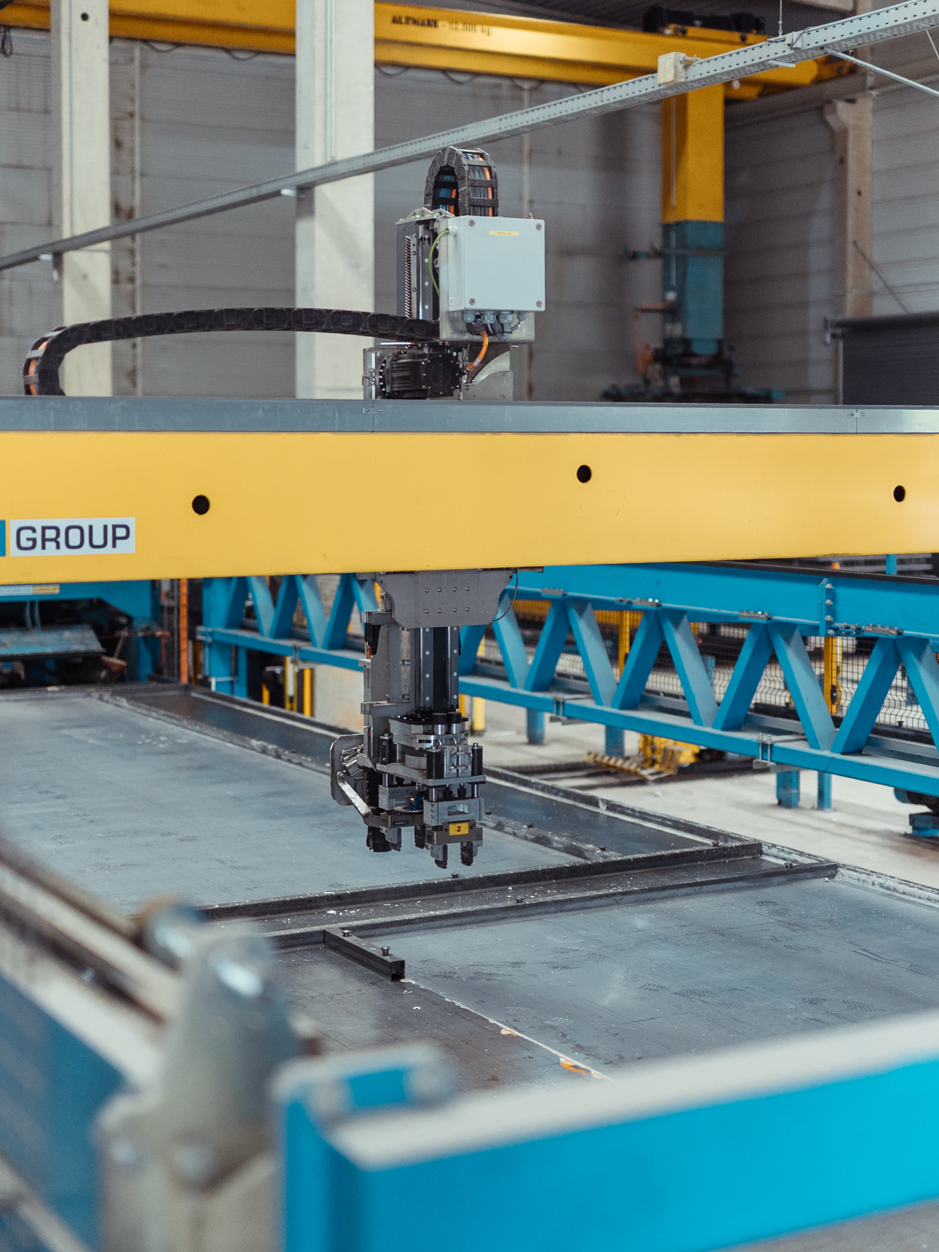 Automatisierte Umlauffertigung mit Schalungsroboter im Werk
